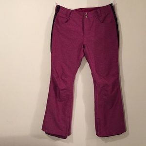 Women’s size medium Aperture 10,000mm waterproof